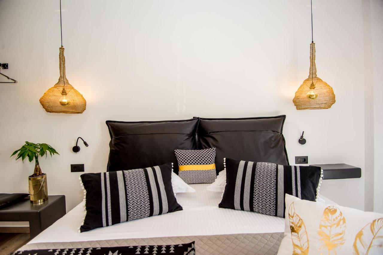A & B Minimal Suite Ιι With Sea View In Argostoli Eksteriør bilde
