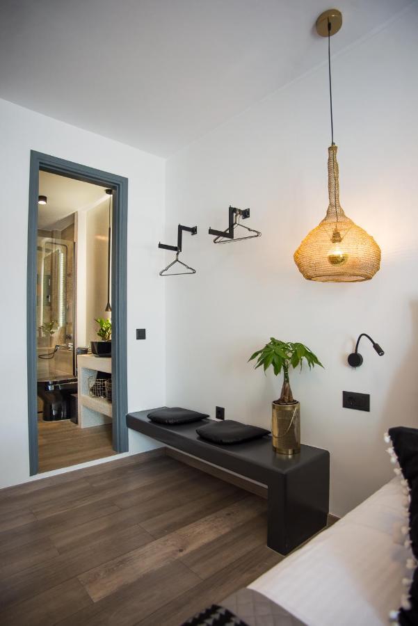 A & B Minimal Suite Ιι With Sea View In Argostoli Eksteriør bilde