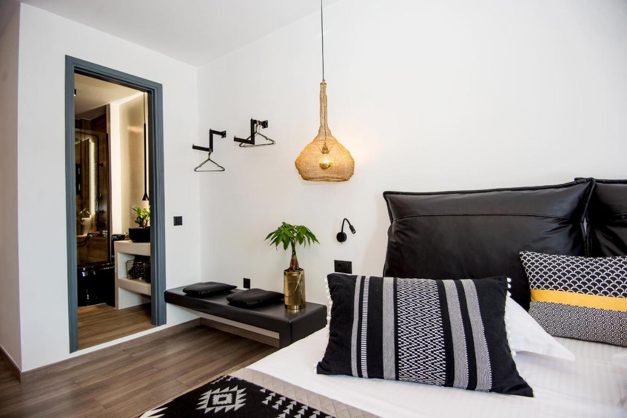 A & B Minimal Suite Ιι With Sea View In Argostoli Eksteriør bilde