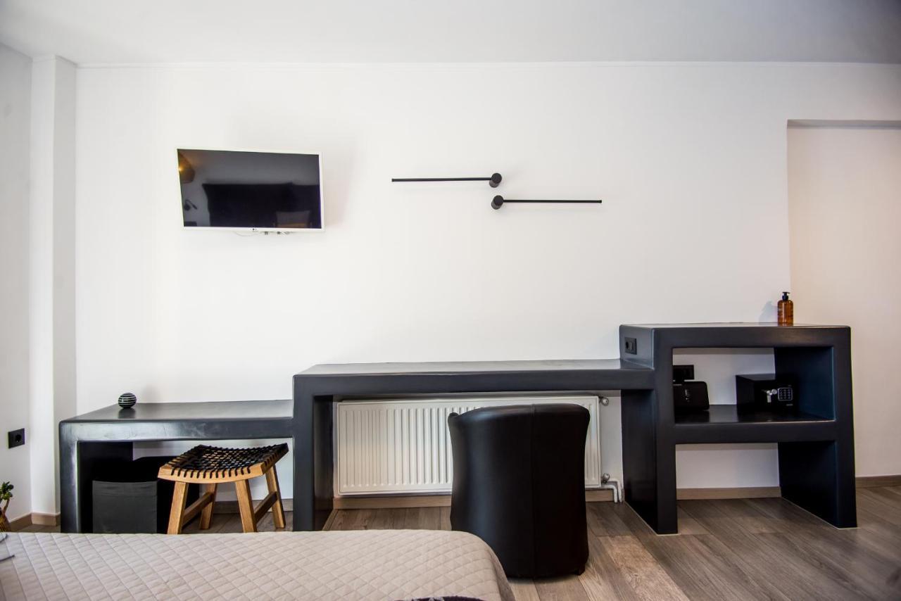 A & B Minimal Suite Ιι With Sea View In Argostoli Eksteriør bilde